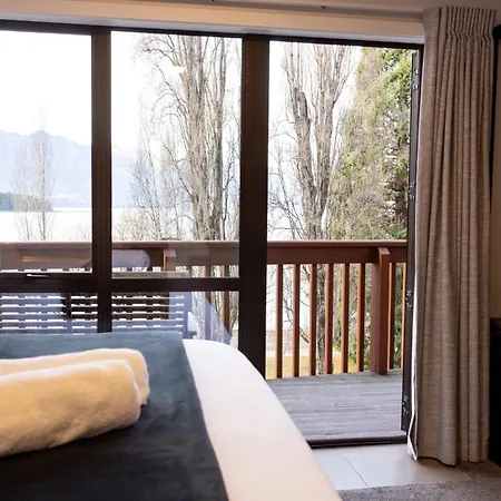 Haka House Queenstown Lakefront Exterior photo