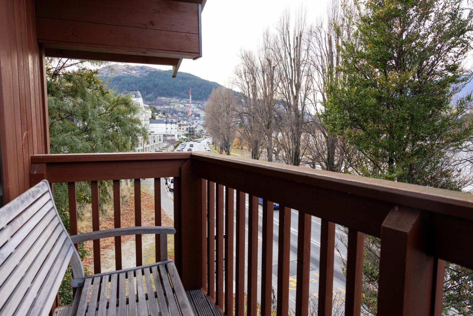 Hostel Haka House Lakefront
